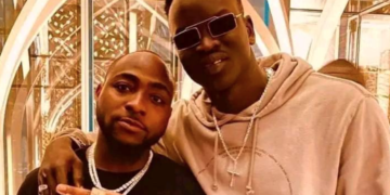Chamdena Level Meets Davido: The “Failed Career-Boosting” Selfie